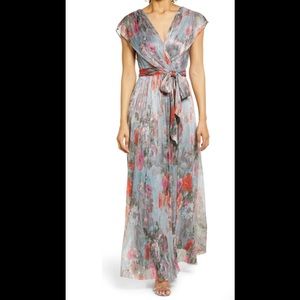 Metallic Floral Drape Shoulder Gown
ELIZA J Size: 10